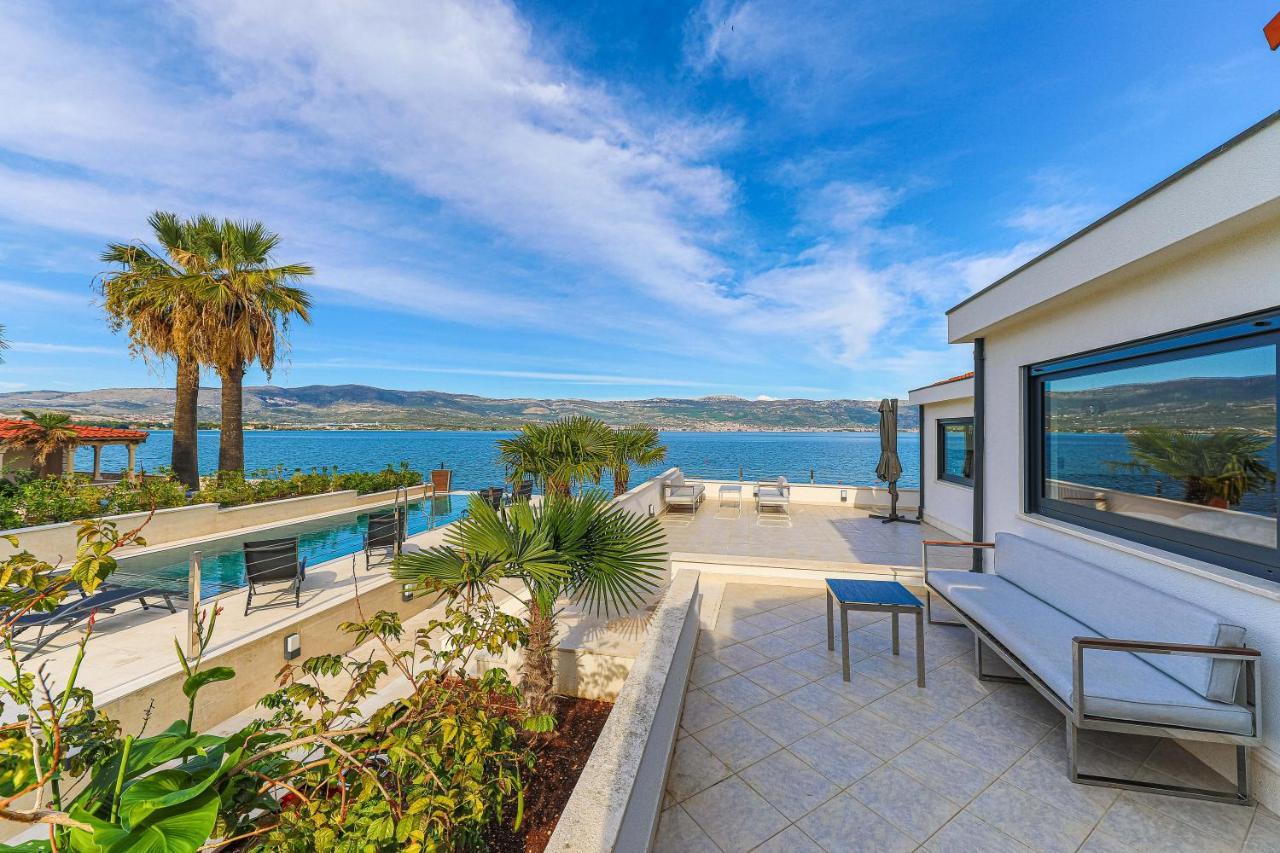 Villa Sun And Sea Trogir Exterior foto