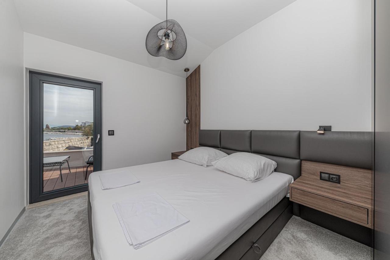 Villa Sun And Sea Trogir Exterior foto